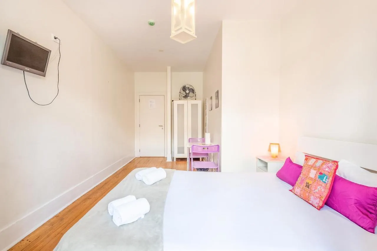 *** Affittacamere Hotel Happy At Chiado Lisbona Portogallo