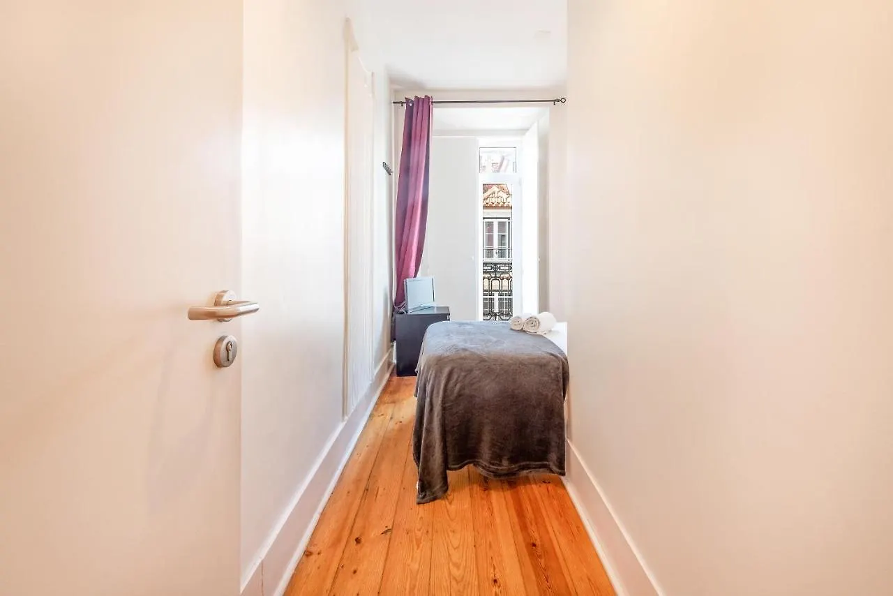 Hotel Happy At Chiado Lisbona