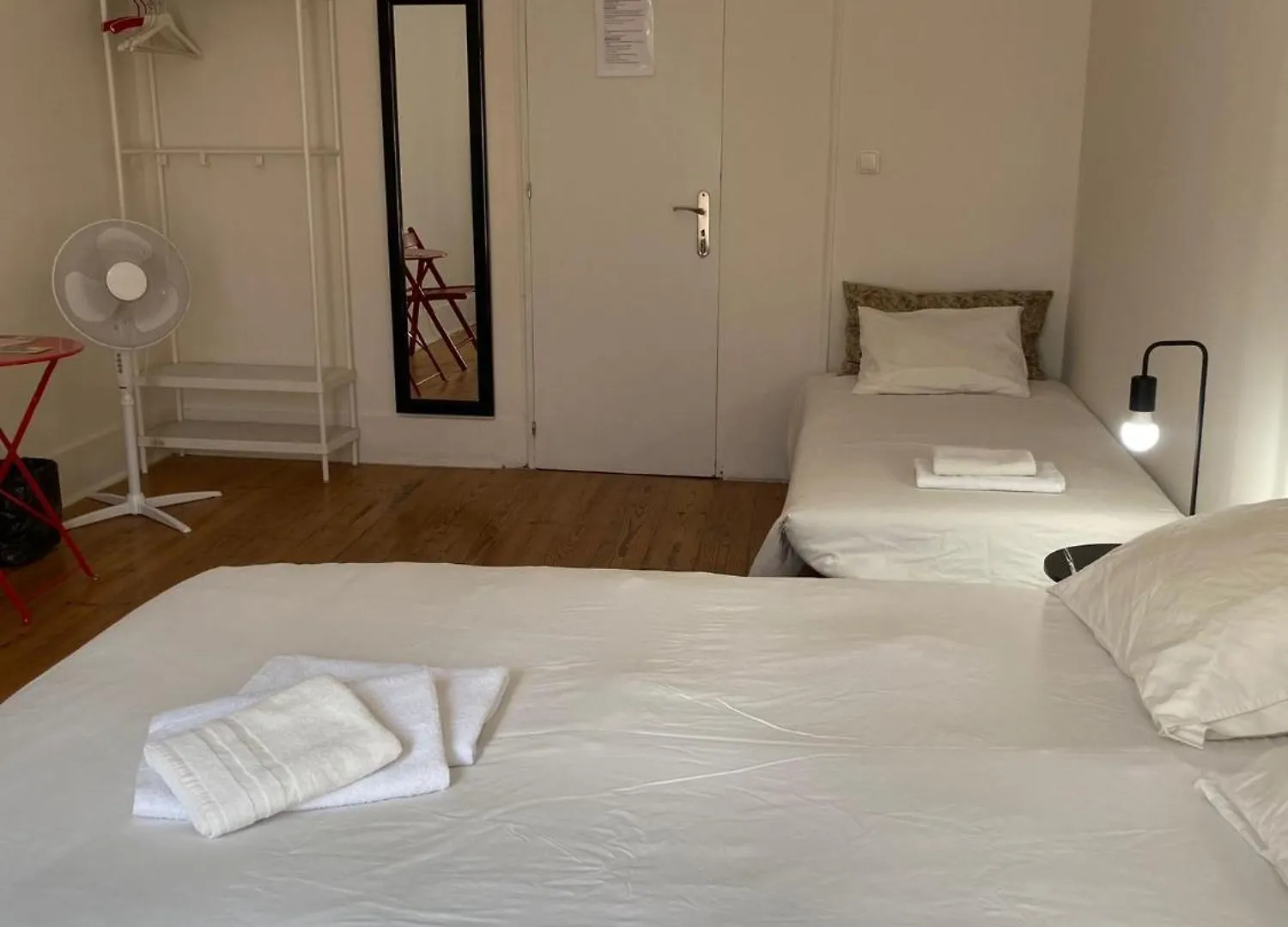 Hotel Happy At Chiado Lisbona Affittacamere