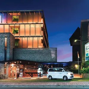 Hotel J Kuta ***