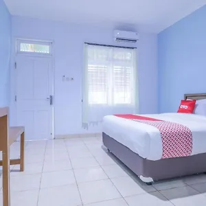 Oyo 1755 De'balcon Accomodation Near Ngurah Rai Airport 2*, Kuta (Bali) Indonesia