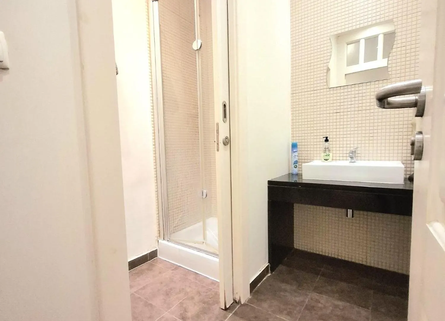 Hotel Happy At Chiado Lisbona